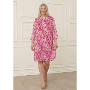 Isay Vibse Dress