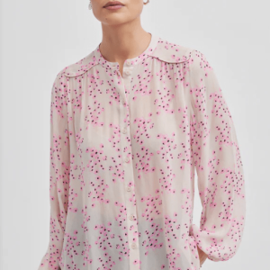 Second FemaleCiloa Shirt