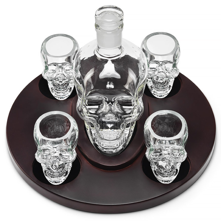 Skalle Karaff inkl. 4 Shotglas - Bild 3